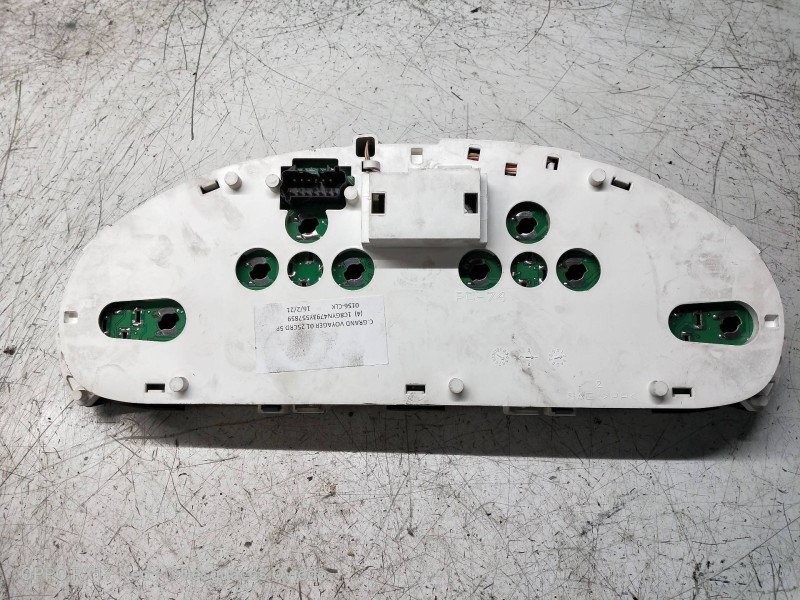 Recambio de cuadro instrumentos para chrysler voyager (rg) 2.5 crd grand voyager limited referencia OEM IAM TN1575109394 P050825