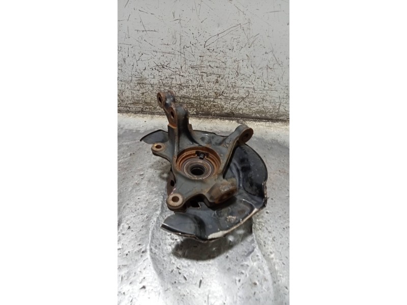 Recambio de mangueta delantera derecha para toyota yaris (ksp9/scp9/nlp9) básico referencia OEM IAM   