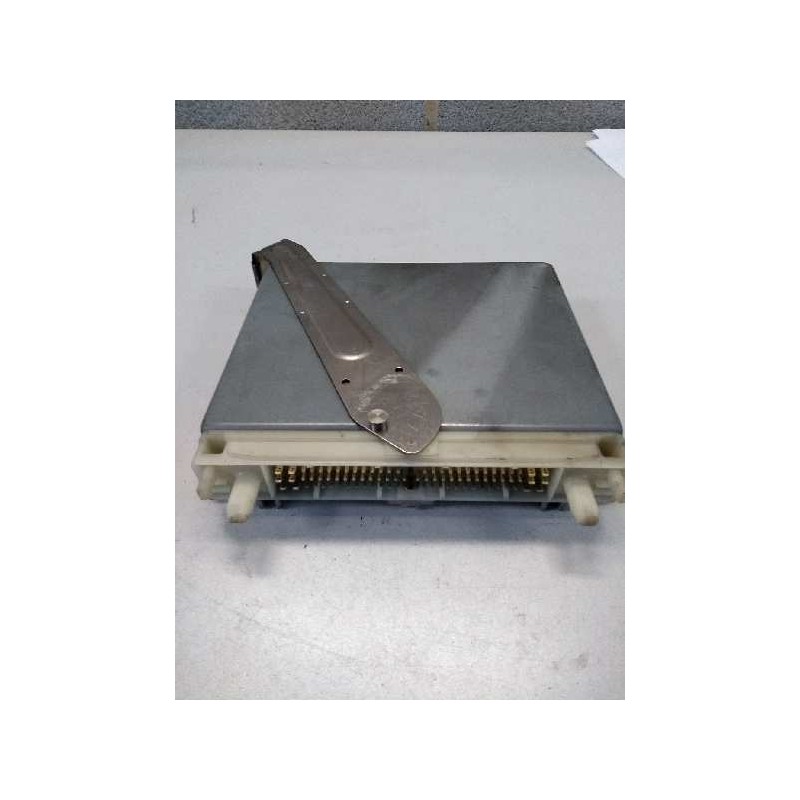 Recambio de centralita motor uce para volvo serie 850 2.5 turbodiesel referencia OEM IAM 0281001534 P09179403 1T28S3055 G82