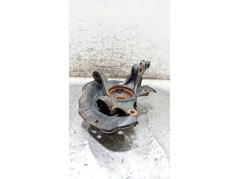 Recambio de mangueta delantera izquierda para toyota yaris (ksp9/scp9/nlp9) básico referencia OEM IAM   