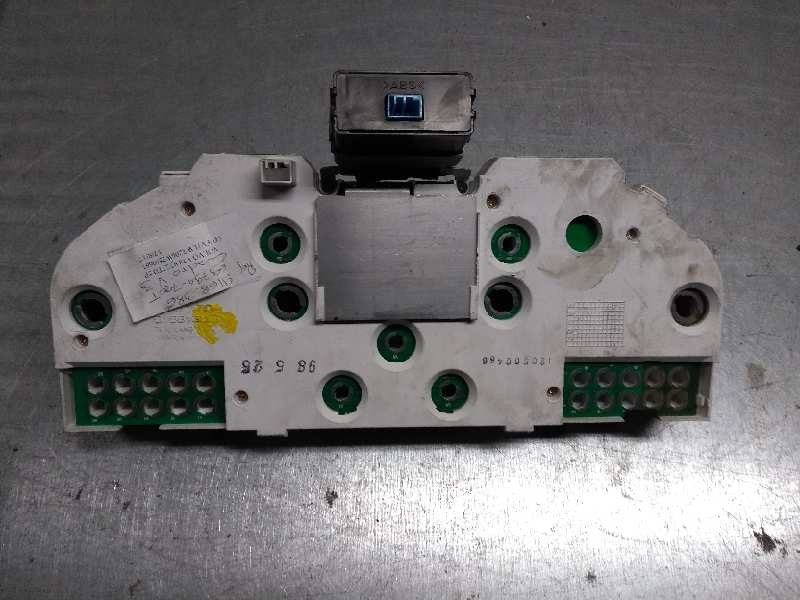 Recambio de cuadro instrumentos para volvo v70 familiar 2.5 turbodiesel referencia OEM IAM 9168386 69794700T 