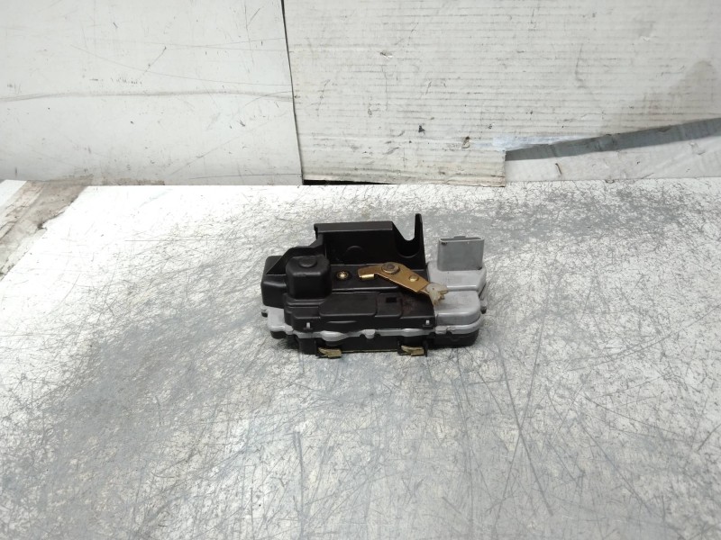 Recambio de motor cierre centralizado trasero izquierdo para citroen c5 berlina sx (e) referencia OEM IAM   5P