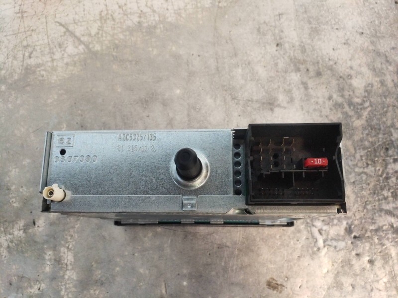 Recambio de sistema audio / radio cd para citroen c4 grand picasso business referencia OEM IAM 96766657XT  