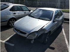 citroen xsara berlina del año 2002