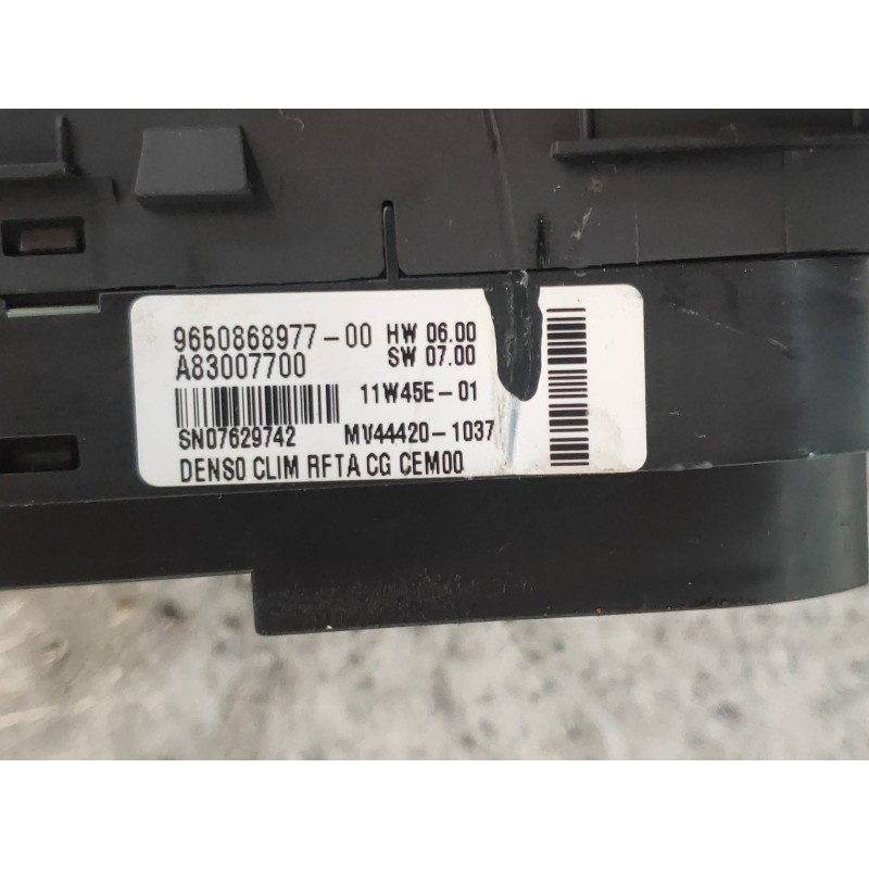 Recambio de mando calefaccion / aire acondicionado para citroen c4 grand picasso business referencia OEM IAM 9650868977 A8300770