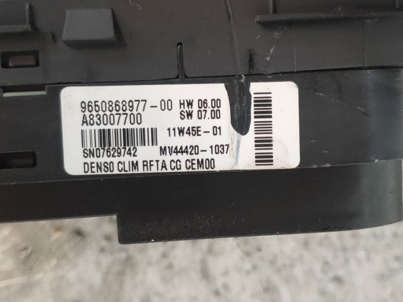 Recambio de mando calefaccion / aire acondicionado para citroen c4 grand picasso business referencia OEM IAM 9650868977 A8300770