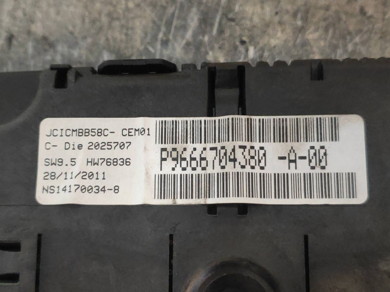 Recambio de cuadro instrumentos para citroen c4 grand picasso business referencia OEM IAM P9666704380 P9666704380A00 NS141700348