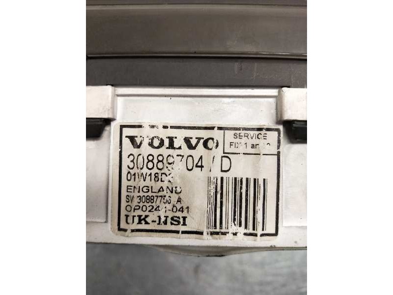 Recambio de cuadro instrumentos para volvo s40 berlina 1.9 diesel cat referencia OEM IAM 30889704  