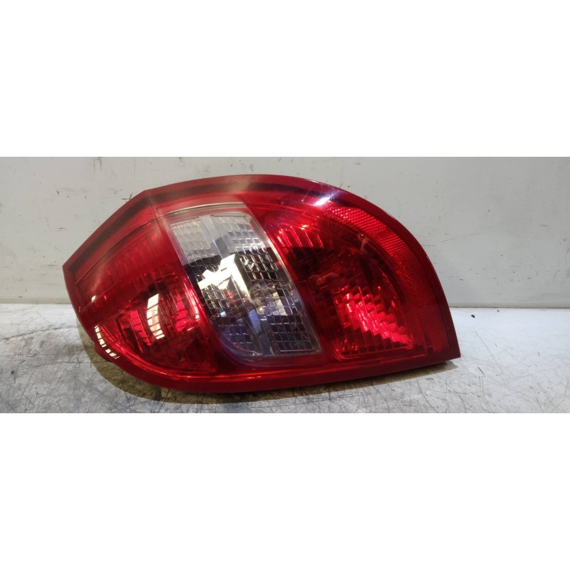 Recambio de piloto trasero derecho para mercedes clase a (w169) a 150 a-edition (169.031) referencia OEM IAM 89503761 A169820286