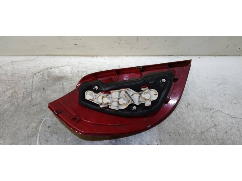 Recambio de piloto trasero derecho para mercedes clase a (w169) a 150 a-edition (169.031) referencia OEM IAM 89503761 A169820286