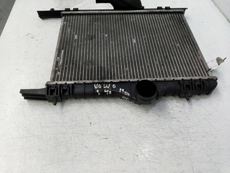 Recambio de intercooler para volvo s40 berlina 1.9 diesel cat referencia OEM IAM   