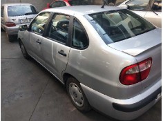 seat cordoba berlina (6k2) del año 2000 2