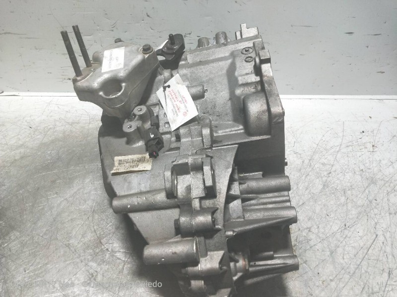 Recambio de caja cambios para volvo s40 berlina 1.9 diesel cat referencia OEM IAM P30616141 141M56L2 T141841