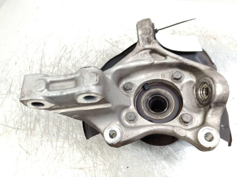 Recambio de mangueta delantera derecha para toyota prius (nhw30) referencia OEM IAM   