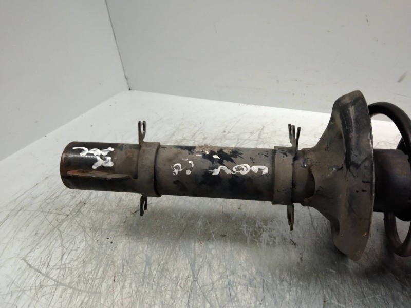 Recambio de amortiguador delantero derecho para volkswagen golf iv berlina (1j1) básico referencia OEM IAM 1J0413031S  