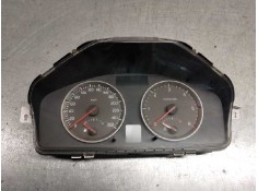 Recambio de cuadro instrumentos para volvo s40 berlina 2.0 diesel cat referencia OEM IAM 30710071  