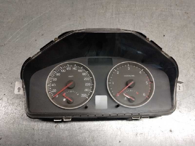 Recambio de cuadro instrumentos para volvo s40 berlina 2.0 diesel cat referencia OEM IAM 30710071  