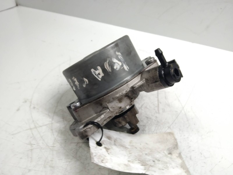 Recambio de depresor freno / bomba vacio para kia cee´d drive referencia OEM IAM   