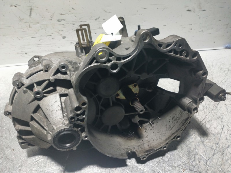 Recambio de caja cambios para volvo serie 850 2.5 turbodiesel referencia OEM IAM   