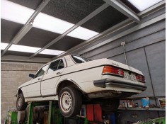 mercedes clase e (w123) berlina+coupe del año 1999 2