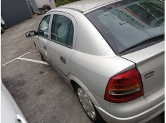 opel astra g berlina del año 2001 2