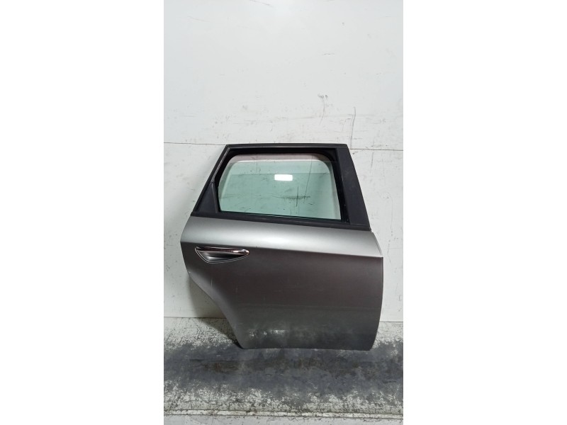 Recambio de puerta trasera derecha para alfa romeo 159 sportwagon (140) 1.9 jtdm 16v / selective referencia OEM IAM   