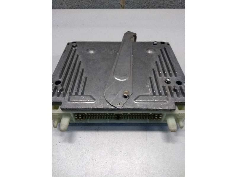 Recambio de centralita motor uce para volvo v70 familiar 2.5 cat referencia OEM IAM S103955411B P1275476 1T70333213 BL2