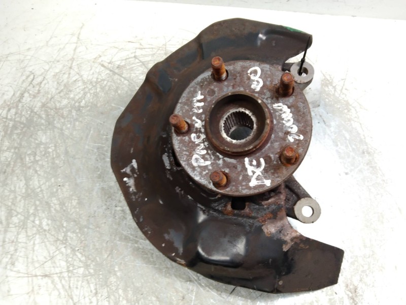 Recambio de mangueta delantera derecha para toyota previa (r30) 2.0 turbodiesel cat referencia OEM IAM   