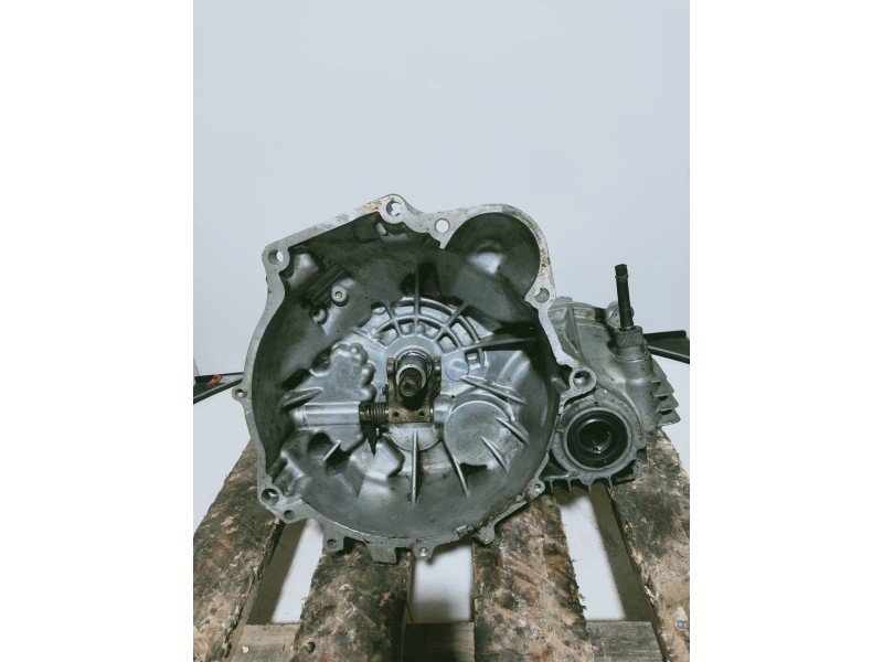 Recambio de caja cambios para mitsubishi lancer berlina (c60a/c70a) 1.5 cat referencia OEM IAM F5M211RRAC KQ2070 