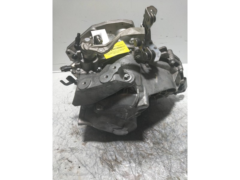 Recambio de caja cambios para opel vectra c berlina 1.9 16v cdti cat (z 19 dth / lrd) referencia OEM IAM F40 R05049238F 