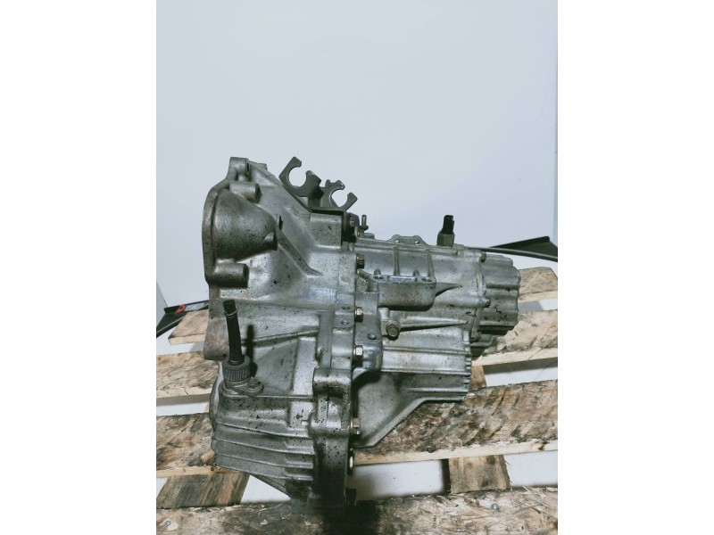 Recambio de caja cambios para mitsubishi lancer berlina (c60a/c70a) 1.5 cat referencia OEM IAM F5M211RRAC KQ2070 