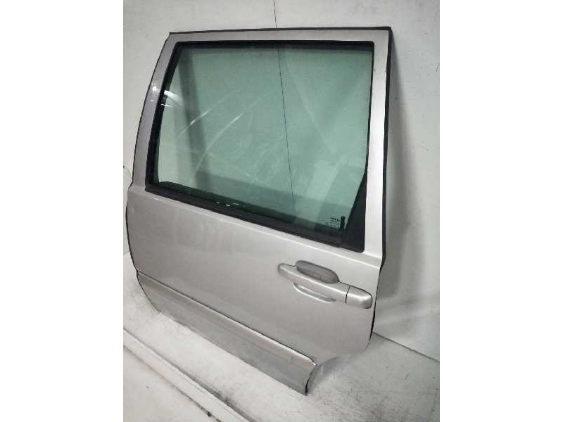 Recambio de puerta trasera izquierda para volvo s70 berlina 2.5 cat referencia OEM IAM   