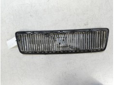 Recambio de rejilla delantera para volvo s70 berlina 2.5 cat referencia OEM IAM    2