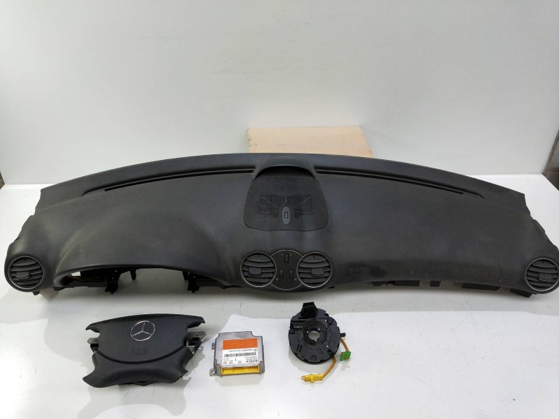 Recambio de kit airbag para mercedes clase clk (w209) coupe 2.7 cdi 20v cat referencia OEM IAM   