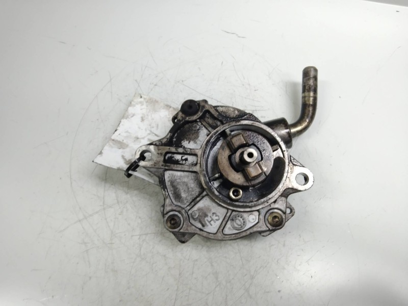 Recambio de depresor freno / bomba vacio para mercedes clase e (w210) berlina diesel 270 cdi (210.016) referencia OEM IAM A61123