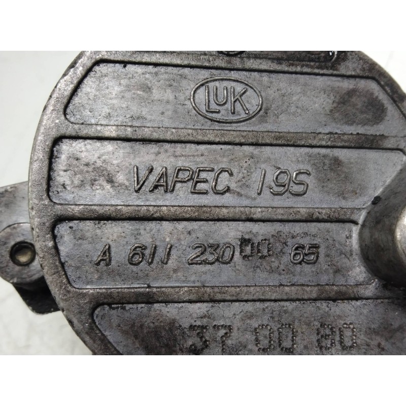 Recambio de depresor freno / bomba vacio para mercedes clase e (w210) berlina diesel 270 cdi (210.016) referencia OEM IAM A61123
