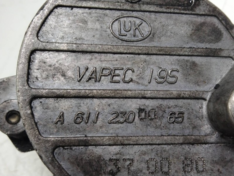 Recambio de depresor freno / bomba vacio para mercedes clase e (w210) berlina diesel 270 cdi (210.016) referencia OEM IAM A61123