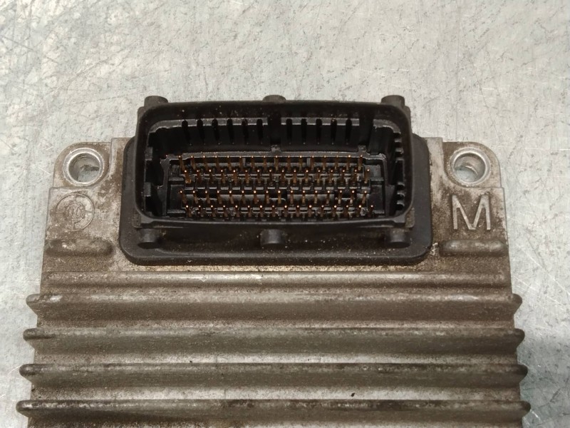 Recambio de centralita motor uce para opel corsa c joy referencia OEM IAM 8972272257 09389429 