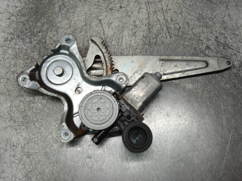 Recambio de elevalunas trasero derecho para toyota rav 4 (a2) 2.0 luna 4x4 referencia OEM IAM 8572032150 0621009521 5P