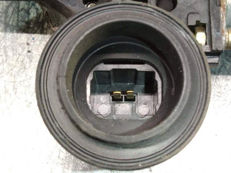 Recambio de elevalunas trasero derecho para toyota rav 4 (a2) 2.0 luna 4x4 referencia OEM IAM 8572032150 0621009521 5P
