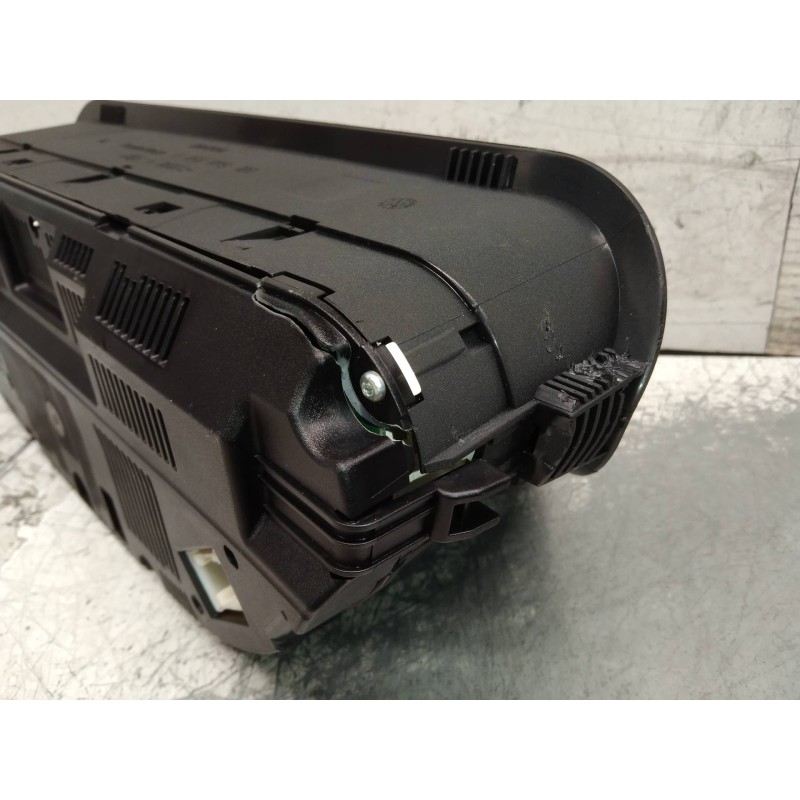 Recambio de cuadro instrumentos para mercedes clase a (w169) a 150 a-edition (169.031) referencia OEM IAM 0263643413 A1694403111