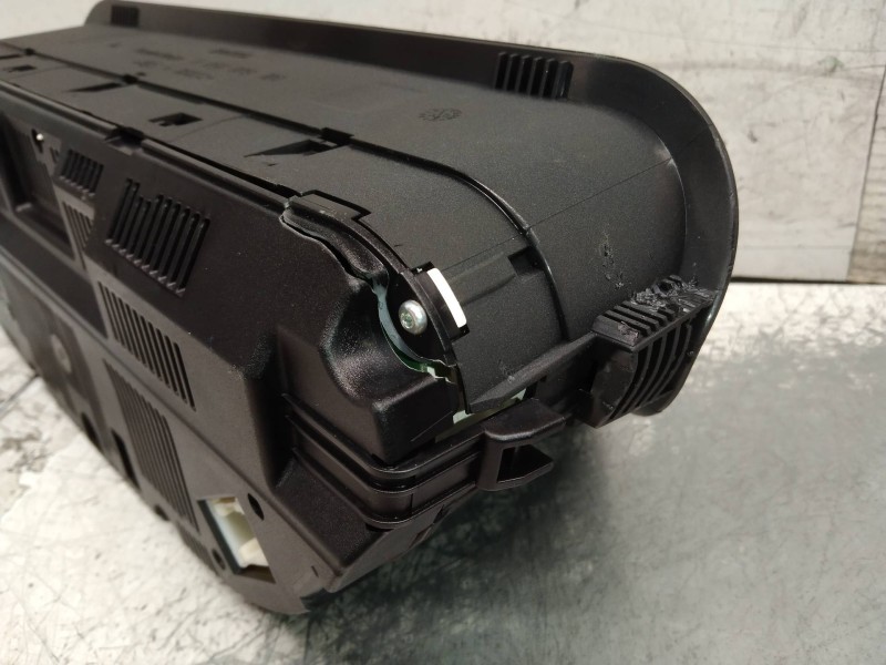 Recambio de cuadro instrumentos para mercedes clase a (w169) a 150 a-edition (169.031) referencia OEM IAM 0263643413 A1694403111