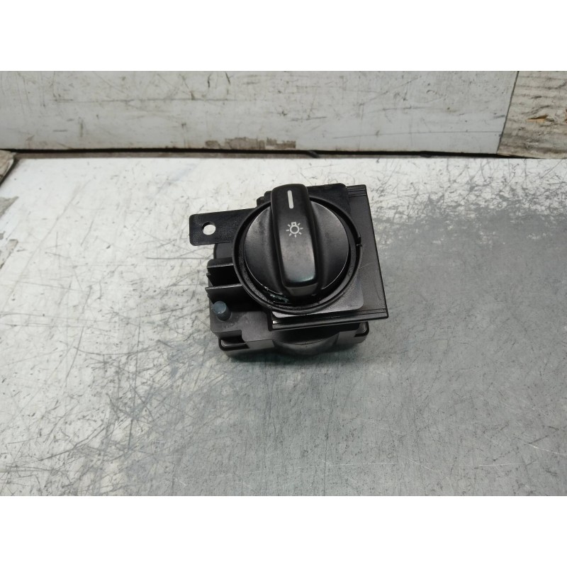 Recambio de mando luces para mercedes clase a (w169) a 150 a-edition (169.031) referencia OEM IAM 1695452304  