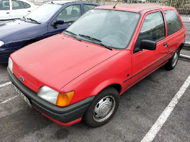 ford fiesta berl./courier del año 1989
