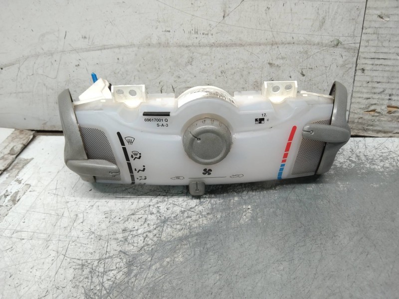 Recambio de mando calefaccion / aire acondicionado para citroen c1 sx referencia OEM IAM 559000H020  
