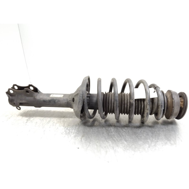 Recambio de amortiguador delantero izquierdo para volkswagen passat berlina (3a2) 1.9 tdi referencia OEM IAM 357413031Q  