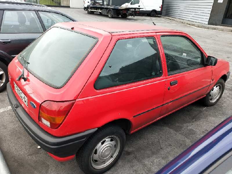 ford fiesta berl./courier del año 1989