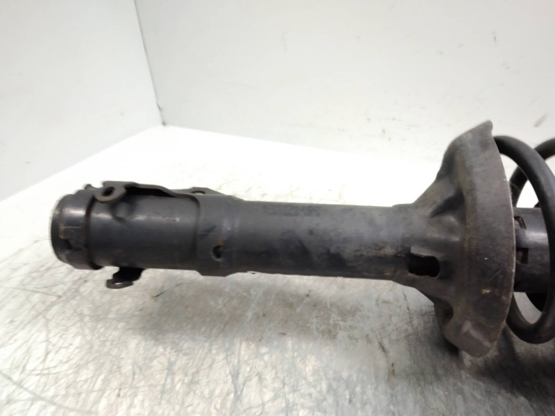 Recambio de amortiguador delantero izquierdo para volkswagen passat berlina (3a2) 1.9 tdi referencia OEM IAM 357413031Q  