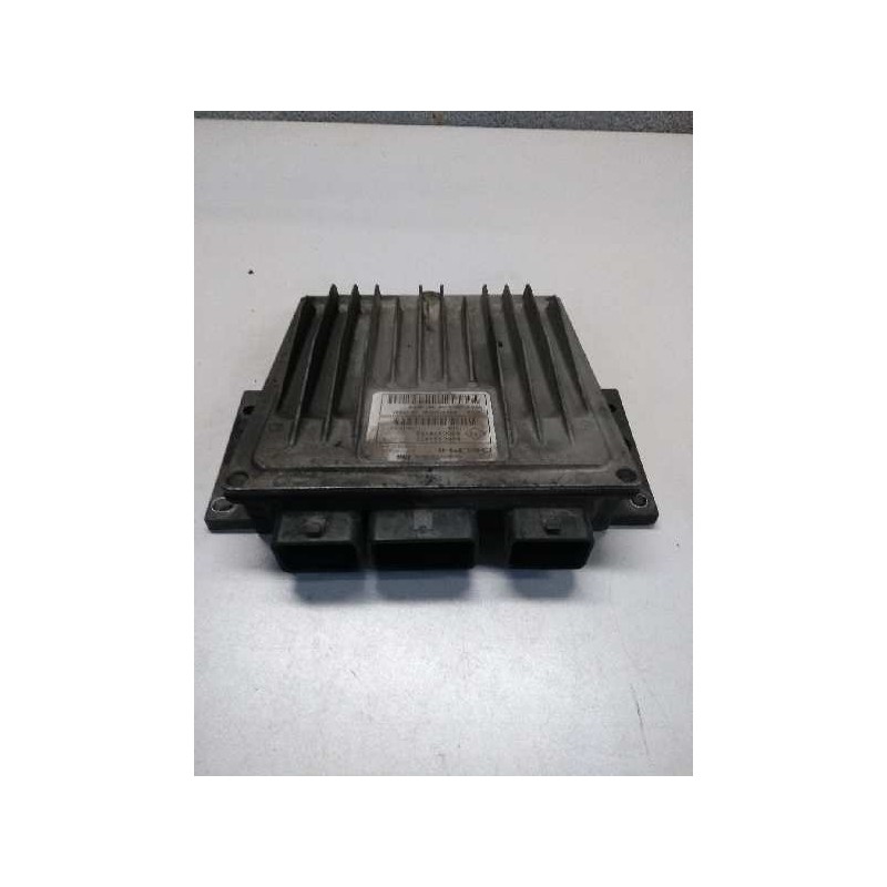 Recambio de centralita motor uce para renault clio ii fase ii (b/cb0) 1.5 dci diesel referencia OEM IAM R0410B023B 8200331477 82