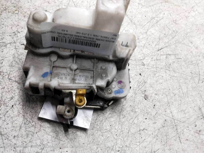 Recambio de motor cierre centralizado delantero izquierdo para fiat panda (169) 1.3 jtd cat referencia OEM IAM   5P